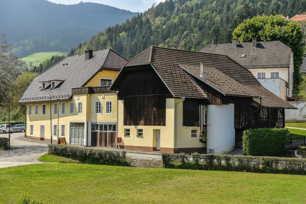 Hartl Neuhaus Hartl Neuhaus