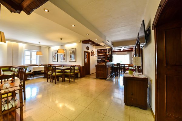 Hartl Neuhaus Hartl Neuhaus