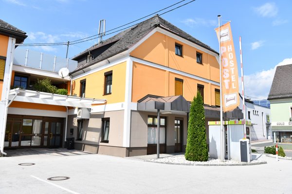 Post-Hostel Post-Hostel