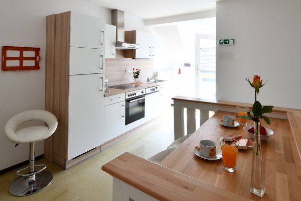 Post-Hostel Post-Hostel