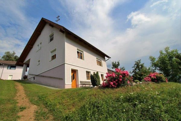 ploesch-v1 ploesch-v1